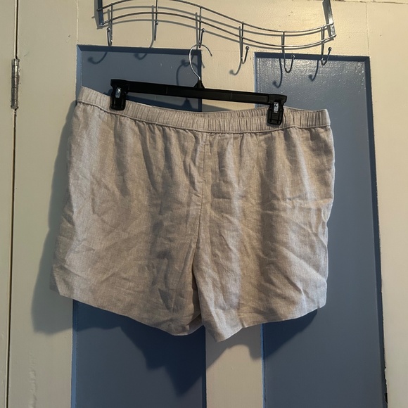 Abercrombie Linen Blend Shorts - Picture 3 of 4